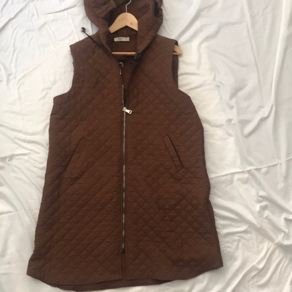 Tripen size 12 brown sleeveless hooded trench coat
